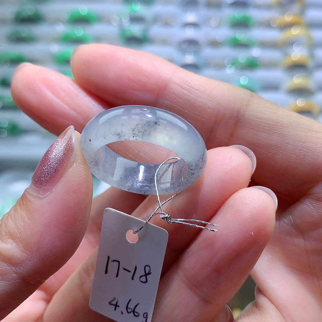 翡翠戒指未镶嵌17-18号