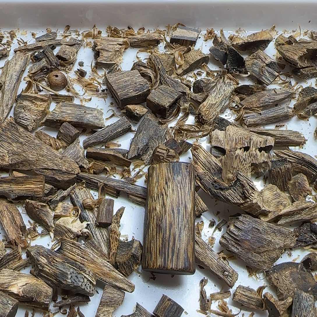 沉香沉香碎屑原汁原味