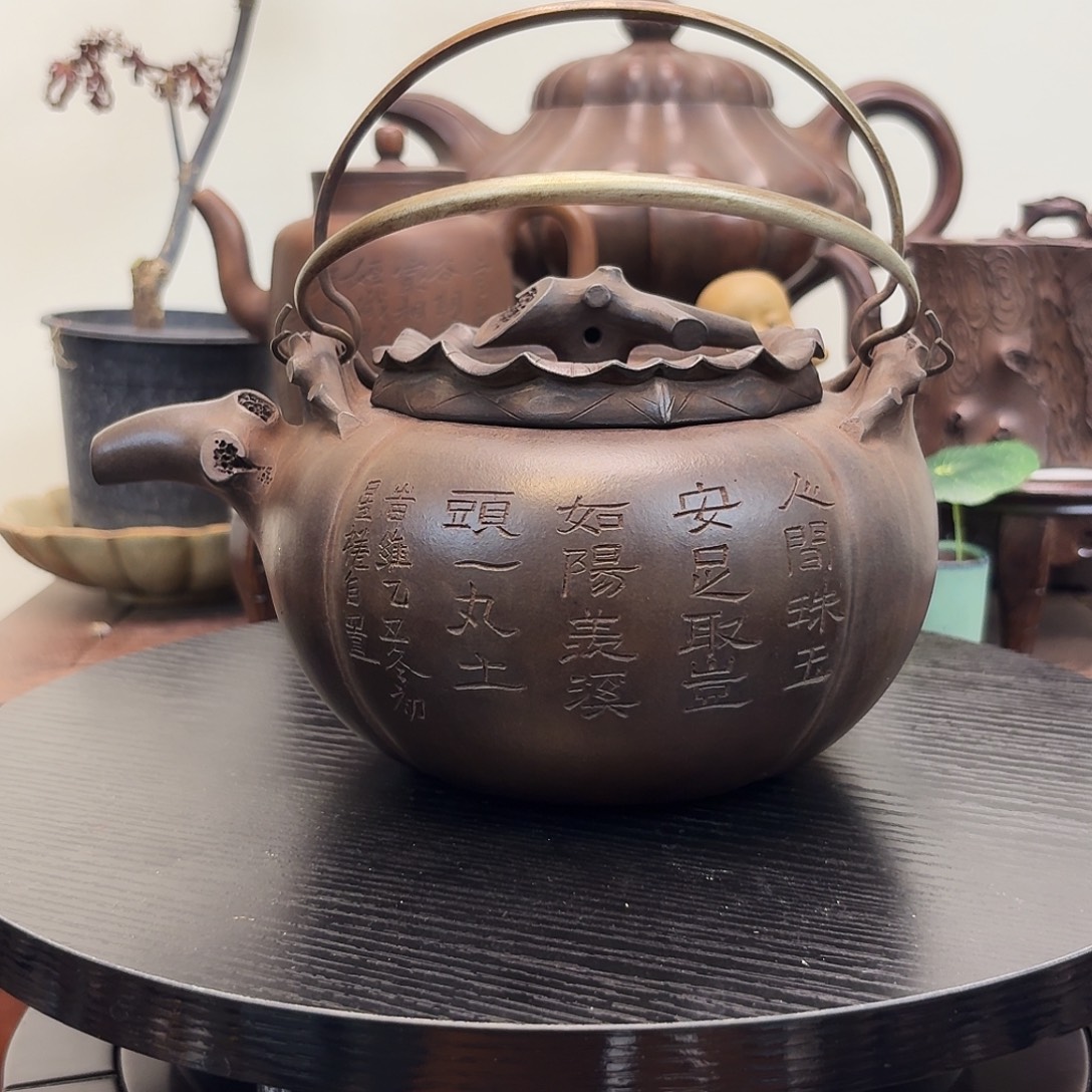 孙***者紫砂老黑料老紫砂柿子壶，