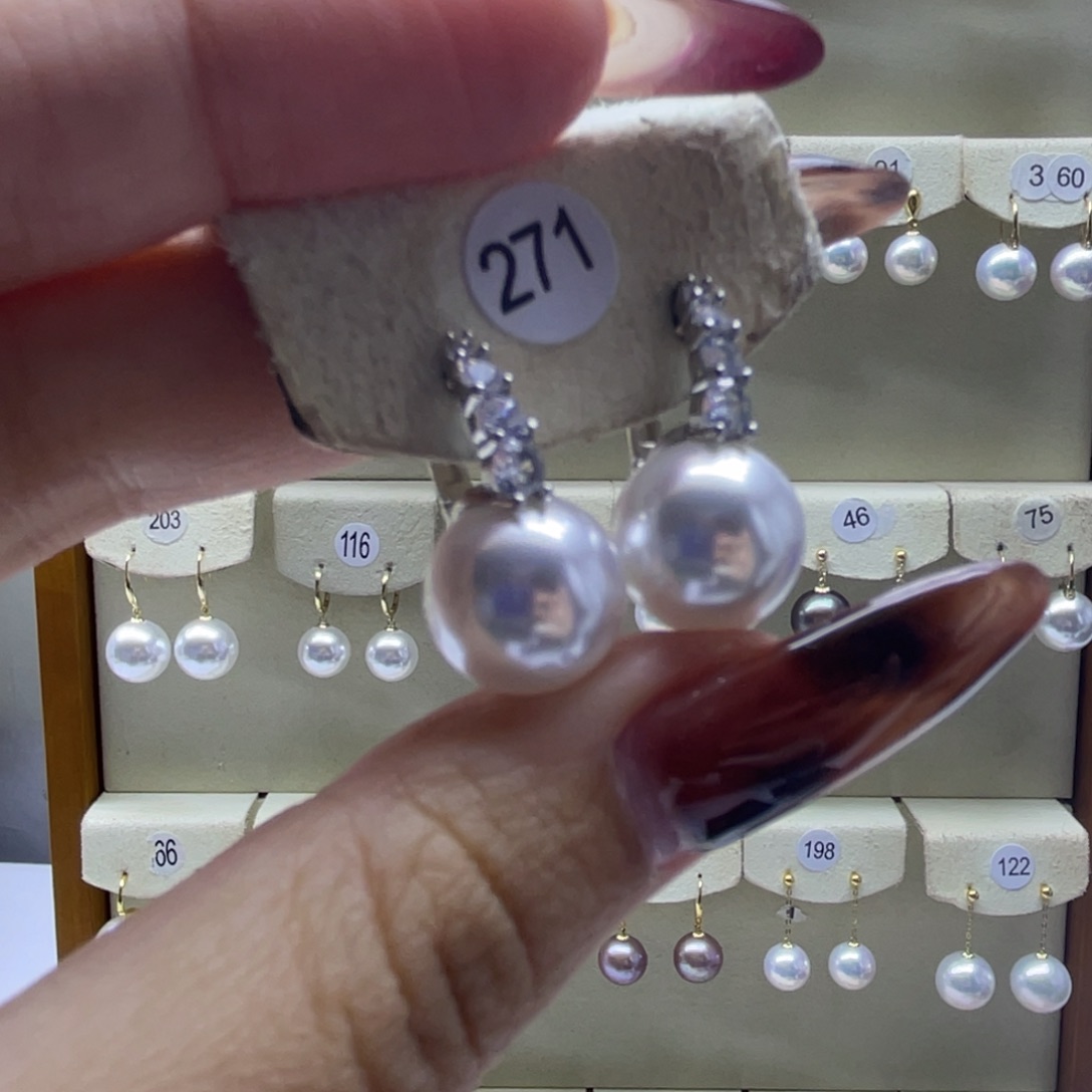 淡水珍珠耳饰未镶嵌