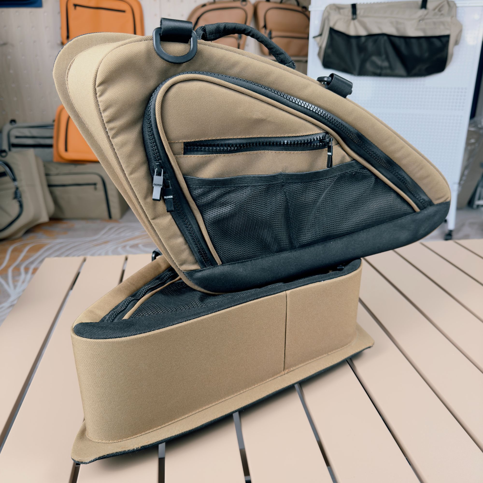 华为问界M7侧窗窗包