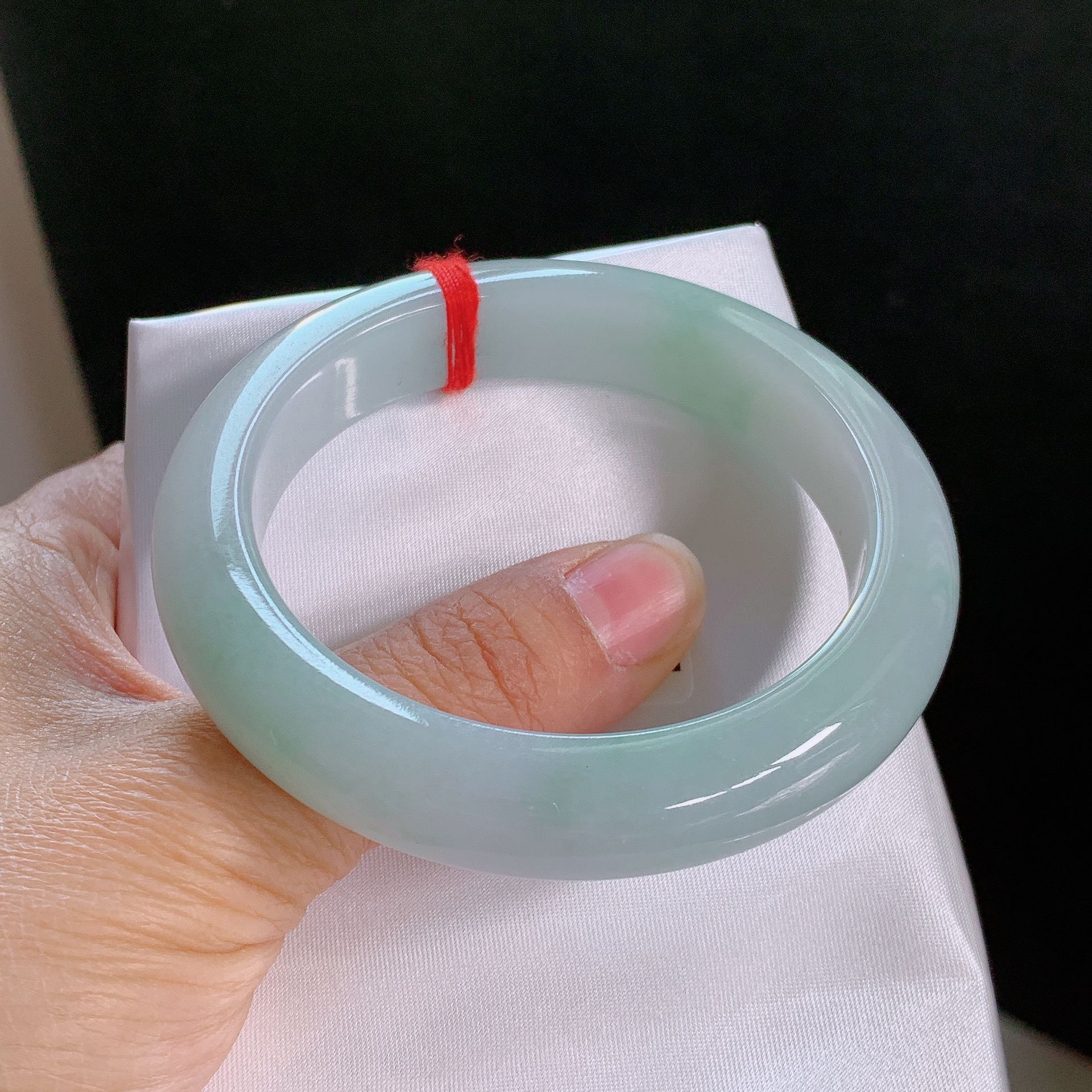 天然翡翠A货晴绿5758手镯547号少女冰透浅绿