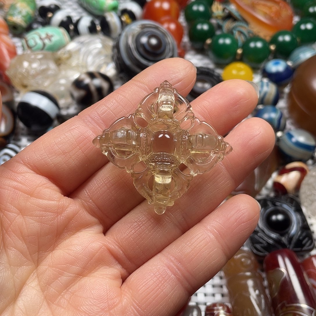 冬***芝未镶嵌水晶吊坠(不含链)