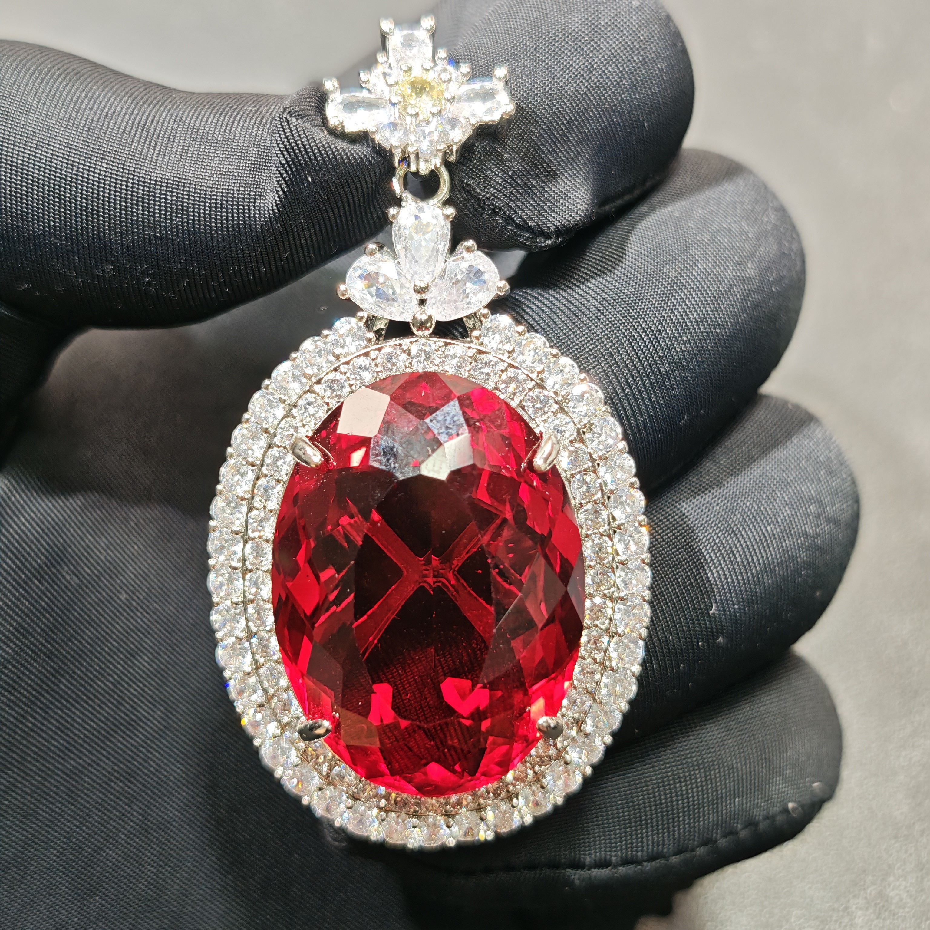 赠运费险＋证书 大克拉收藏级红宝石吊坠G256