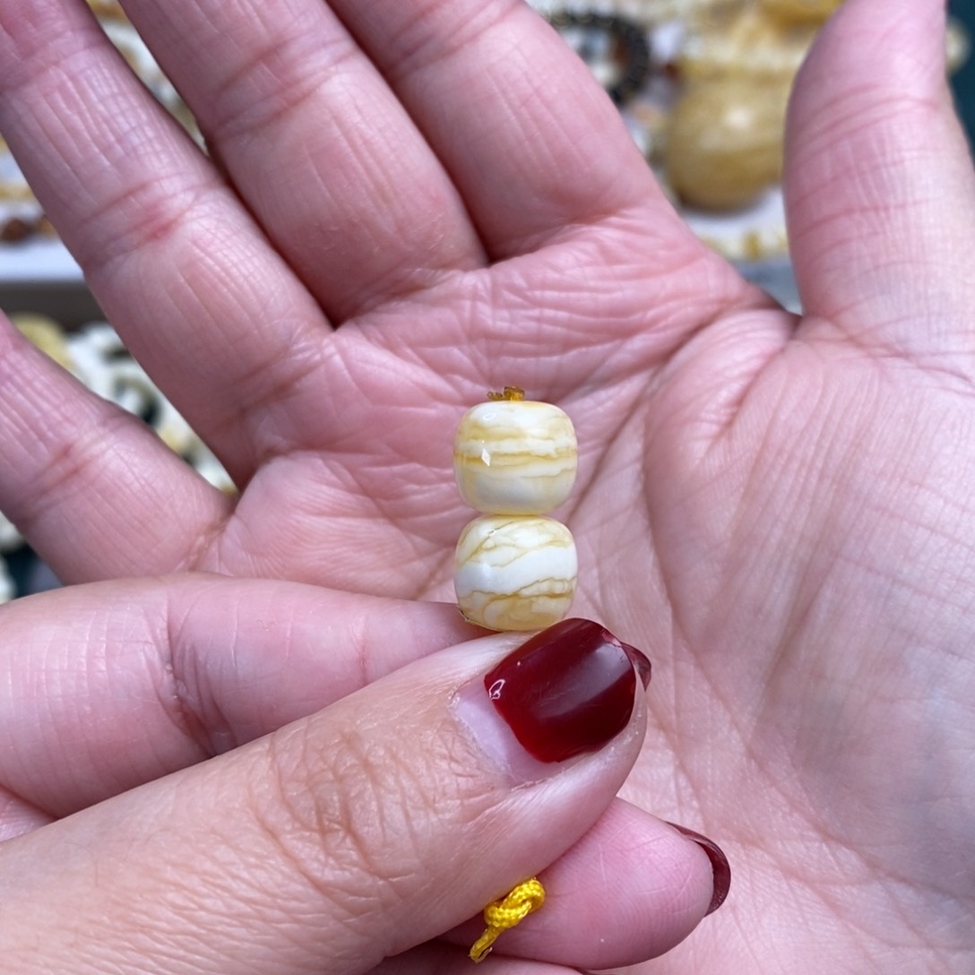 琥珀裸石未镶嵌虎皮纹老型对珠10.5