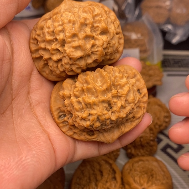 把件桃核加班官帽50