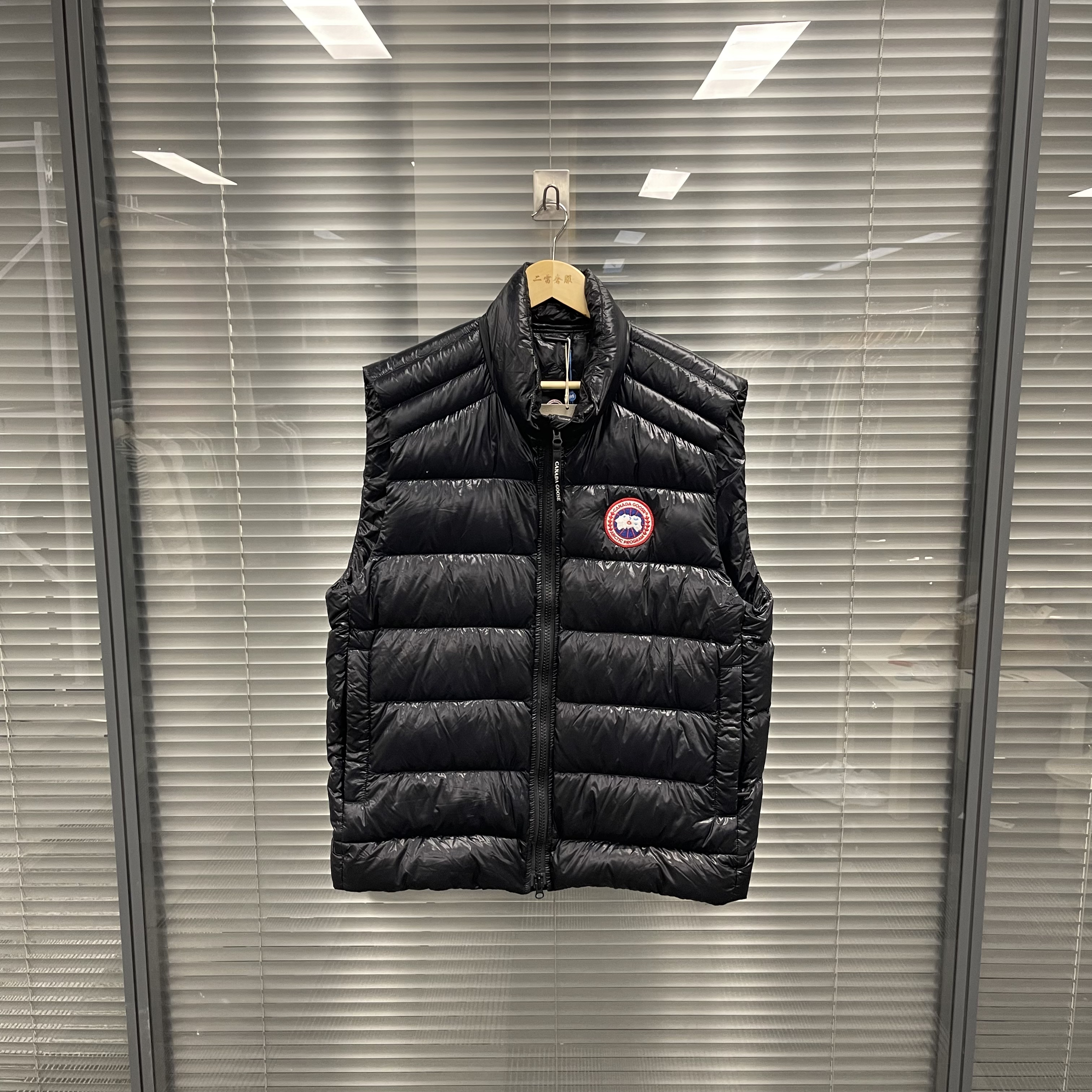 99新 CANADA GOOSE Crofton系列滑雪季羽绒马甲 xl码 #10271
