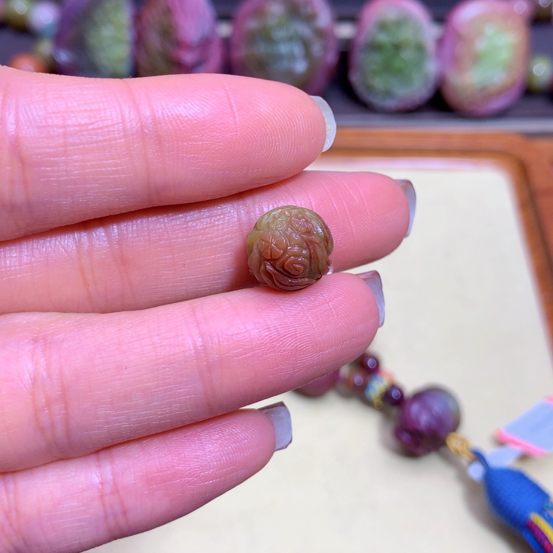 玛瑙挂件未镶嵌盐源