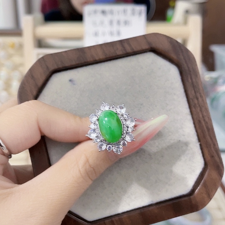 翡翠未镶嵌颈饰天然翡翠Ａ货