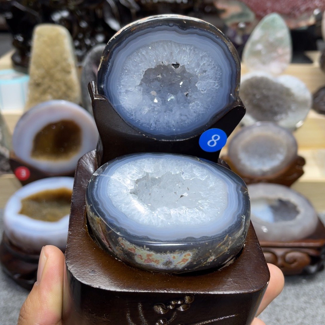 水晶大型摆件未镶嵌