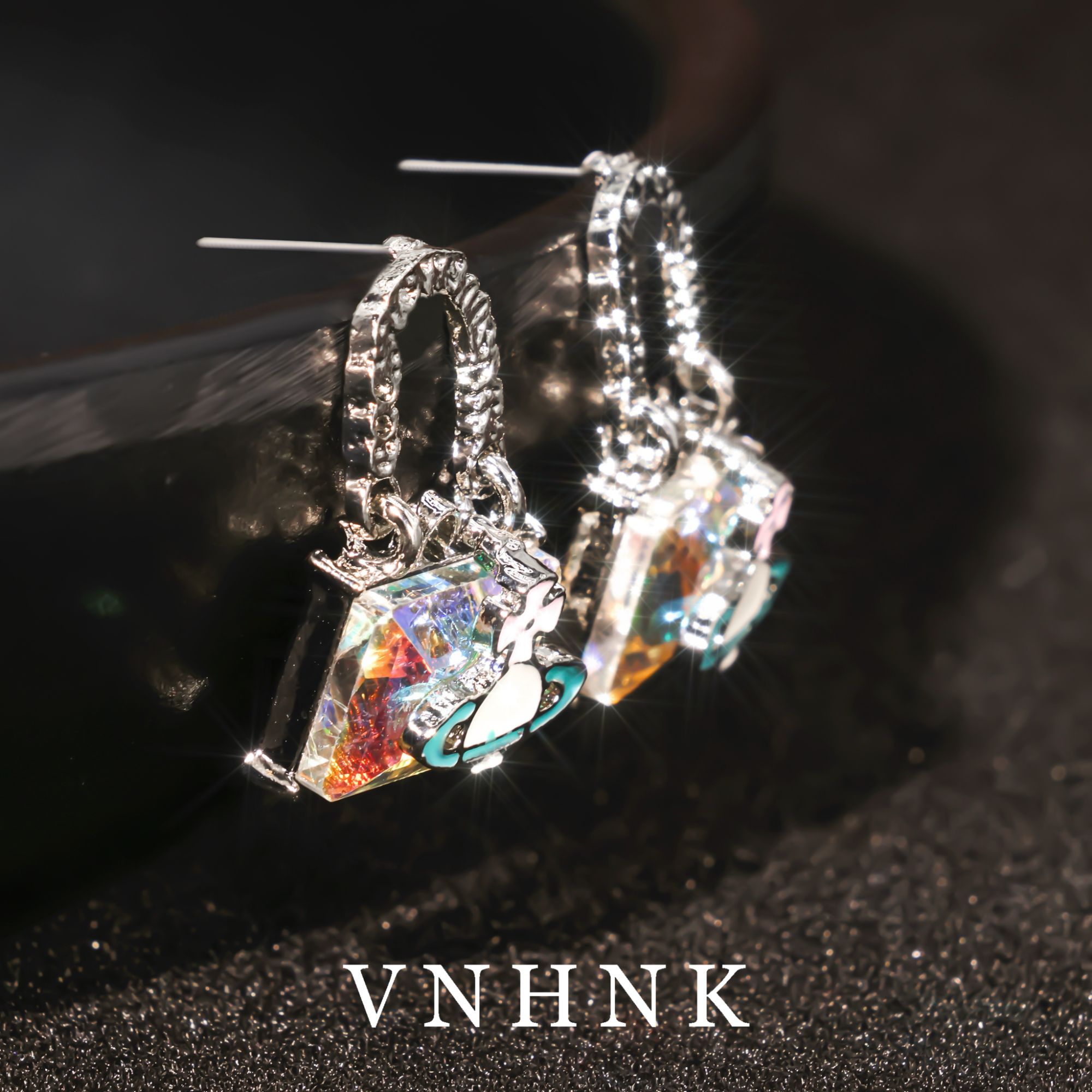 铜合金合成锆石耳饰 美可儿   F638   银色小众百搭耳环