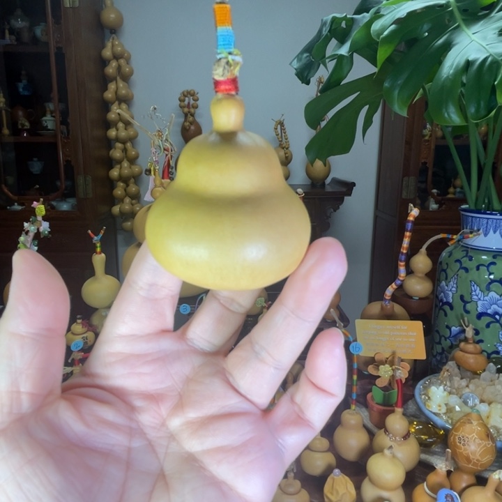 小熊脸云朵钱袋子葫芦
