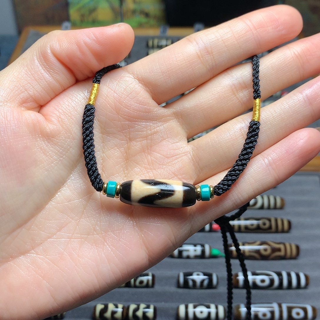 玛瑙/玉髓吊坠(赠链)未镶嵌