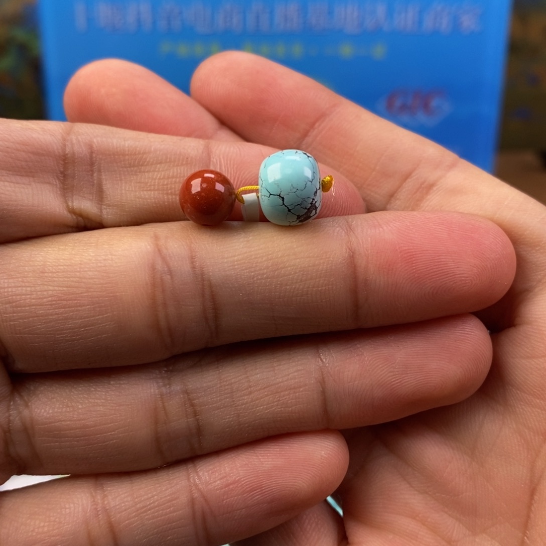 南红玛瑙未镶嵌珠宝奇石