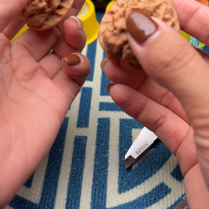 桃核吊坠文玩核桃蛤蟆眼