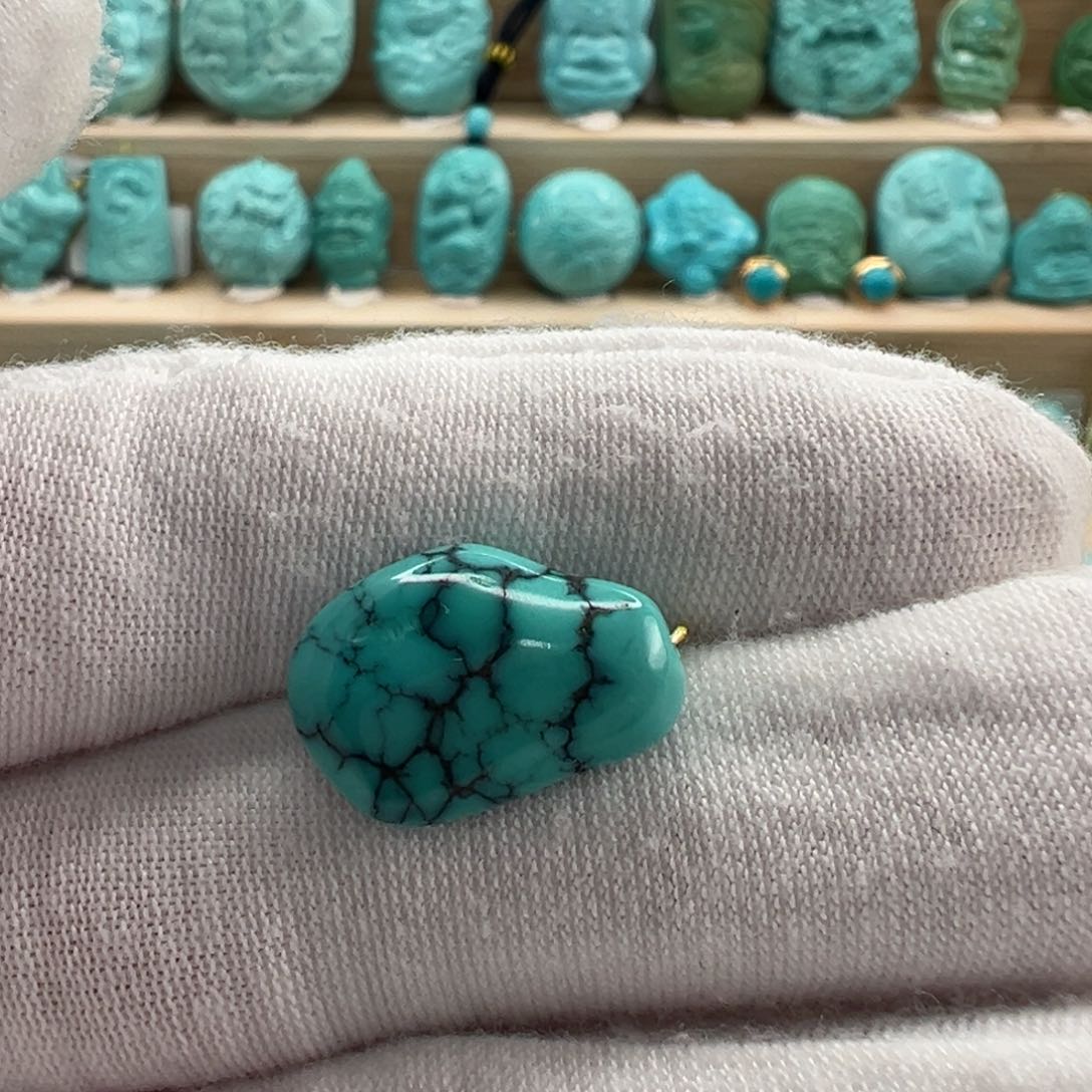 未镶嵌绿松石随形11.8mm