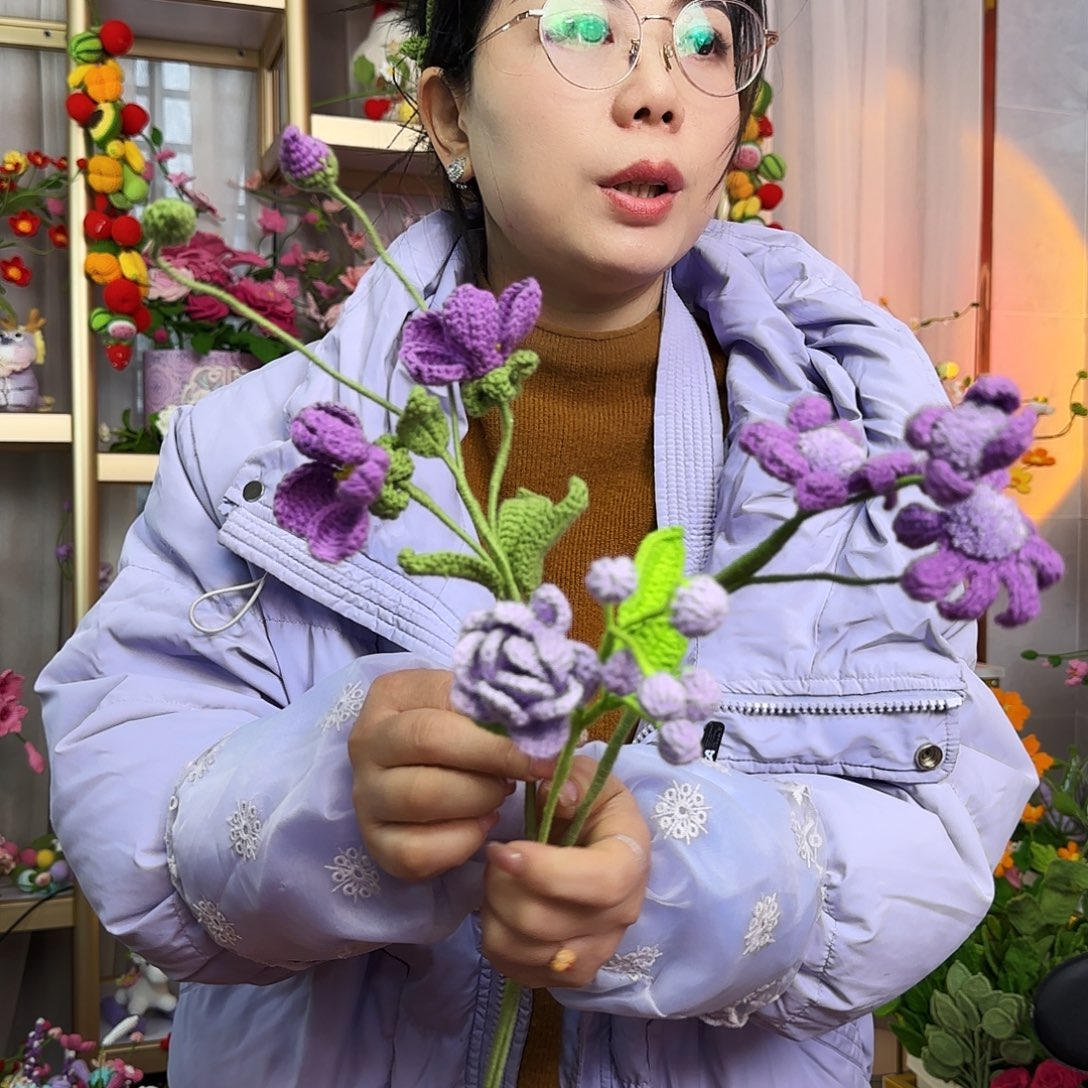 手工钩织设计花束