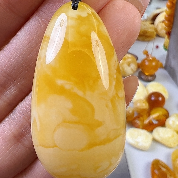 蜜蜡颈饰未镶嵌蜜蜡