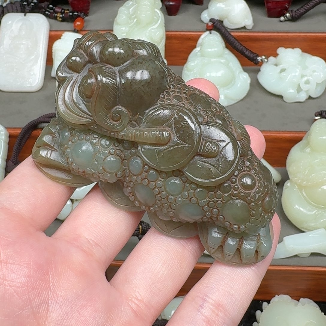 淞***铉和田玉未镶嵌挂件