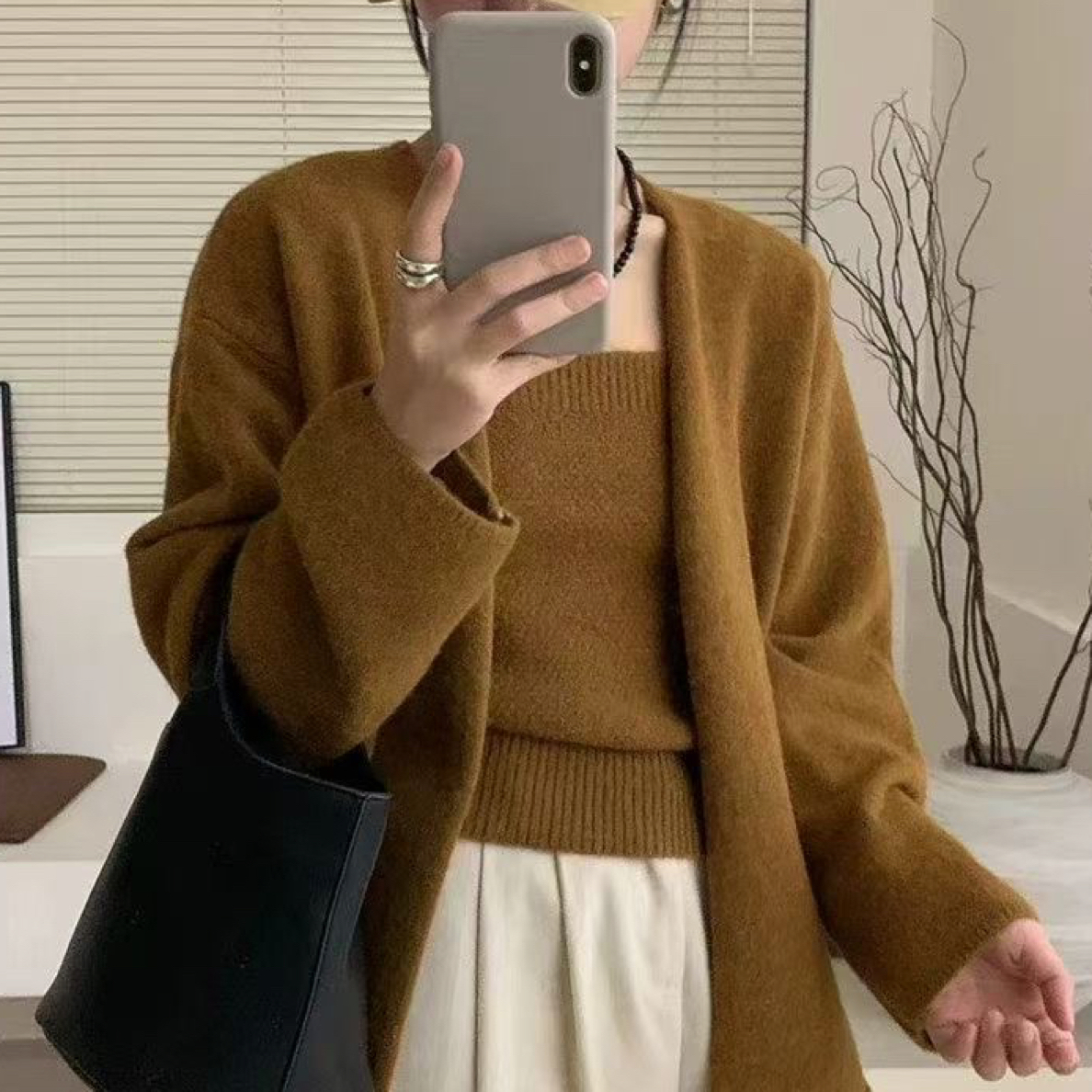 秋装新款吊带开衫两件套加厚针织两件套新疆内蒙古西藏不包邮
