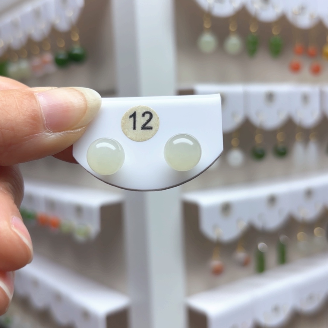 和田玉耳饰18K金镶嵌