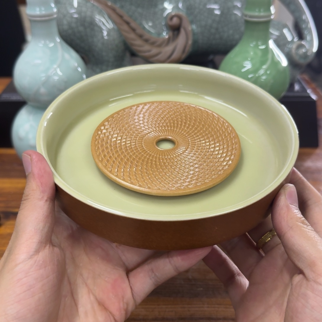 龙泉青瓷茶具微瑕7146