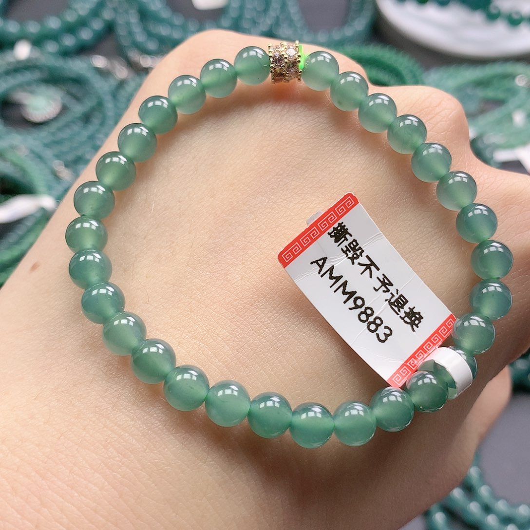 翡翠颈饰未镶嵌手串卡6