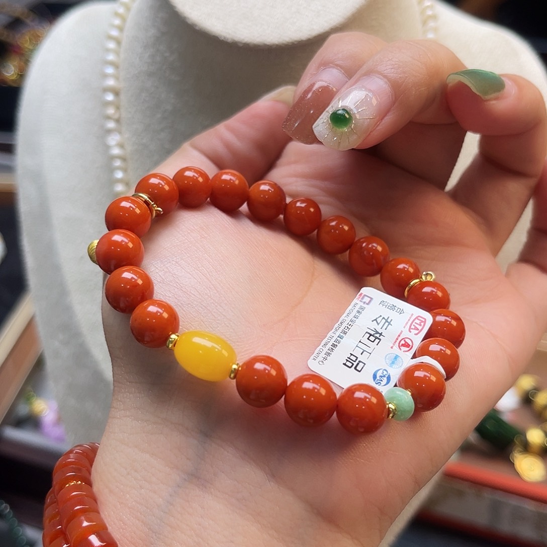 差***了南红玛瑙未镶嵌手串