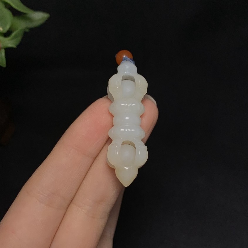 和田玉 金刚杵 13克