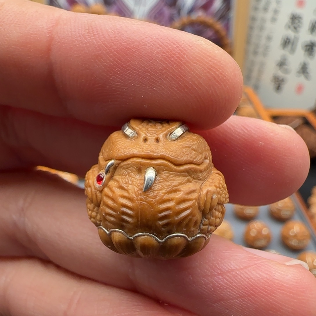 手串猴头核桃金蟾