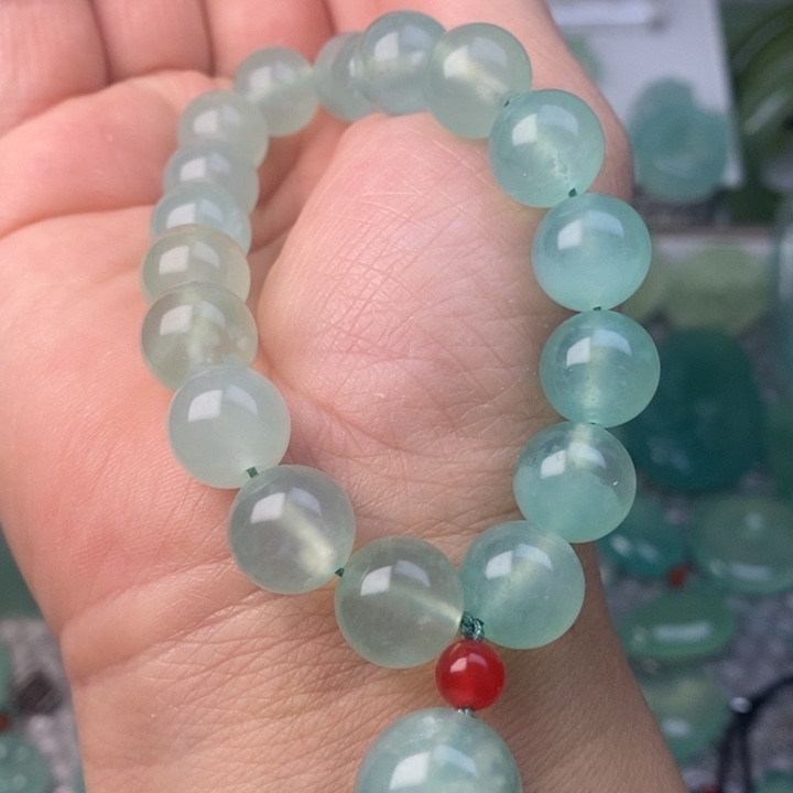 蛇纹石玉掉坠未镶嵌