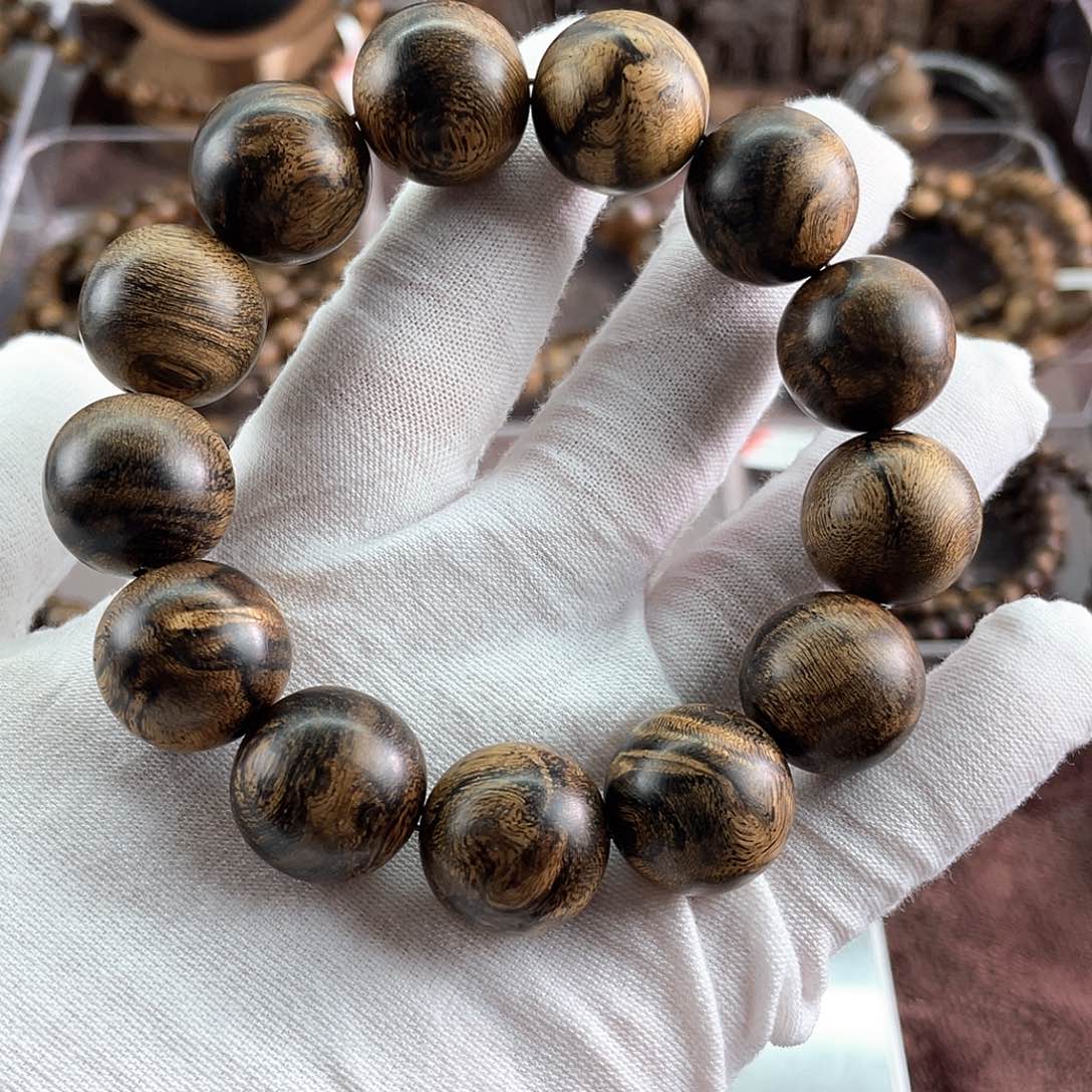 沉香手串腕**生达拉干虎斑留疤