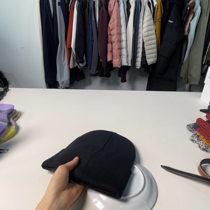 瓷片68。。。。。。。。。。。。。。