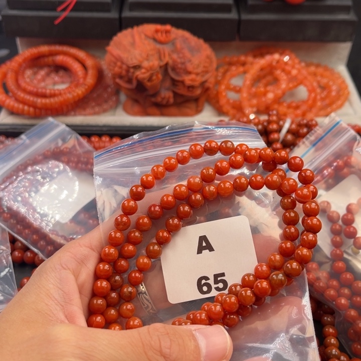 南红玛瑙未镶嵌多样性发货默认微瑕称重6mm