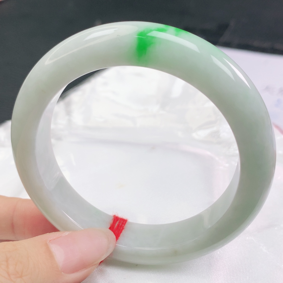 翡翠未镶嵌手镯翡翠57.6白底青飘阳绿正圈