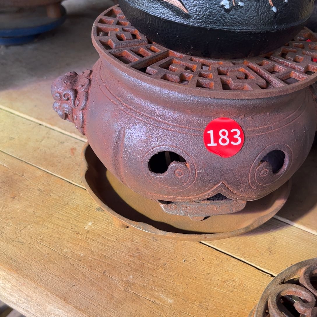 焕***新其他陶铁炉子一个比子一个