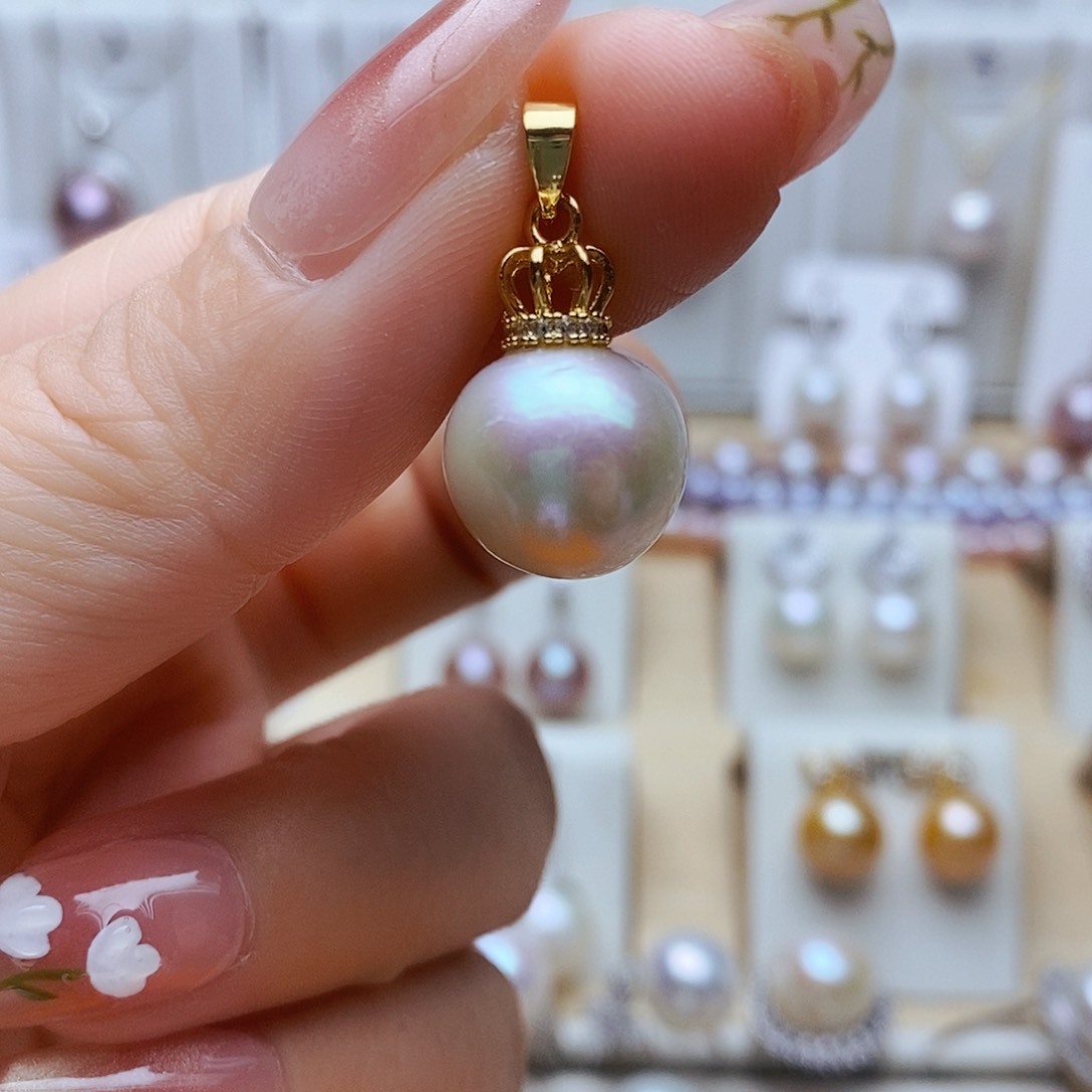 淡水珍珠吊坠(赠链)钛钢