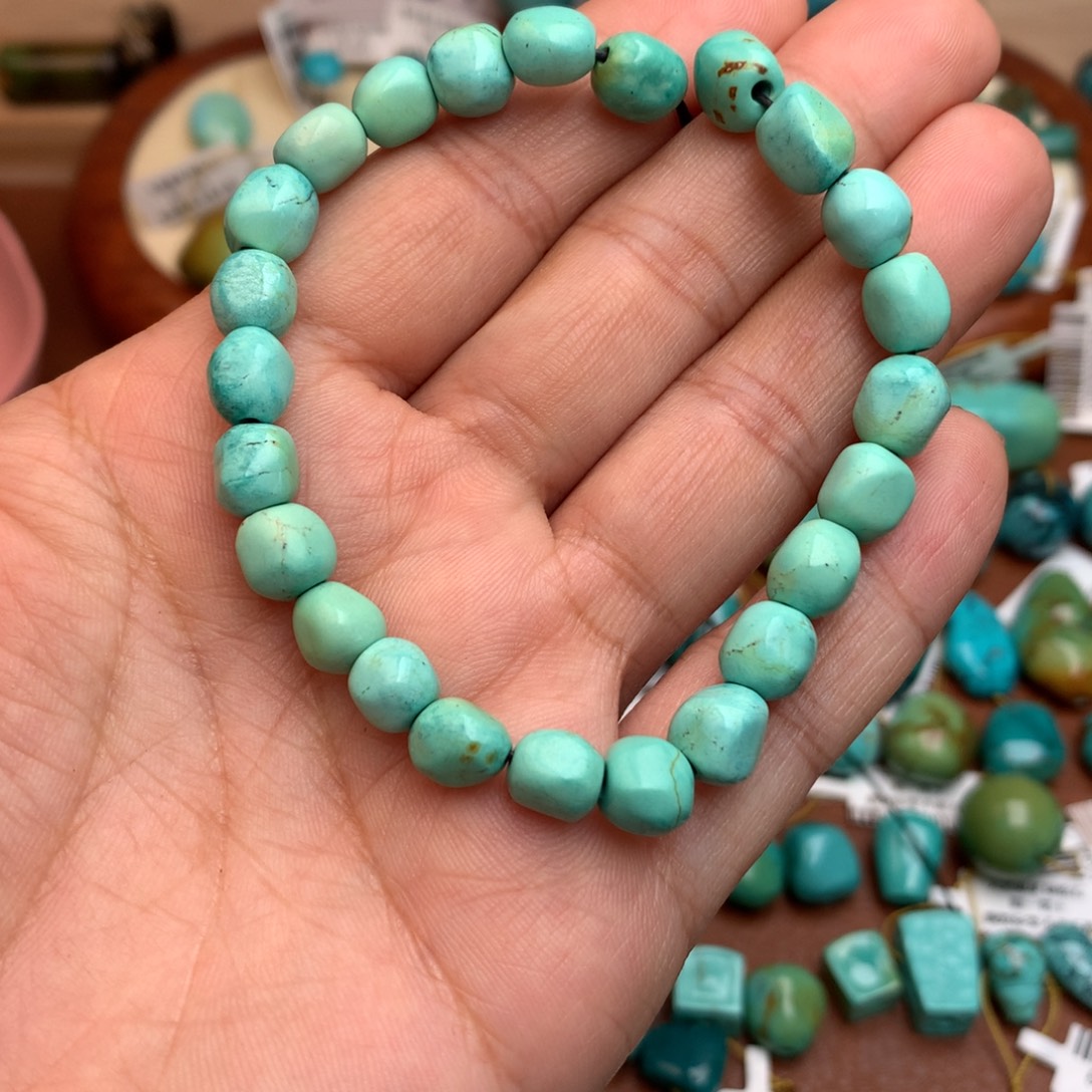 绿松石未镶嵌珠宝奇石