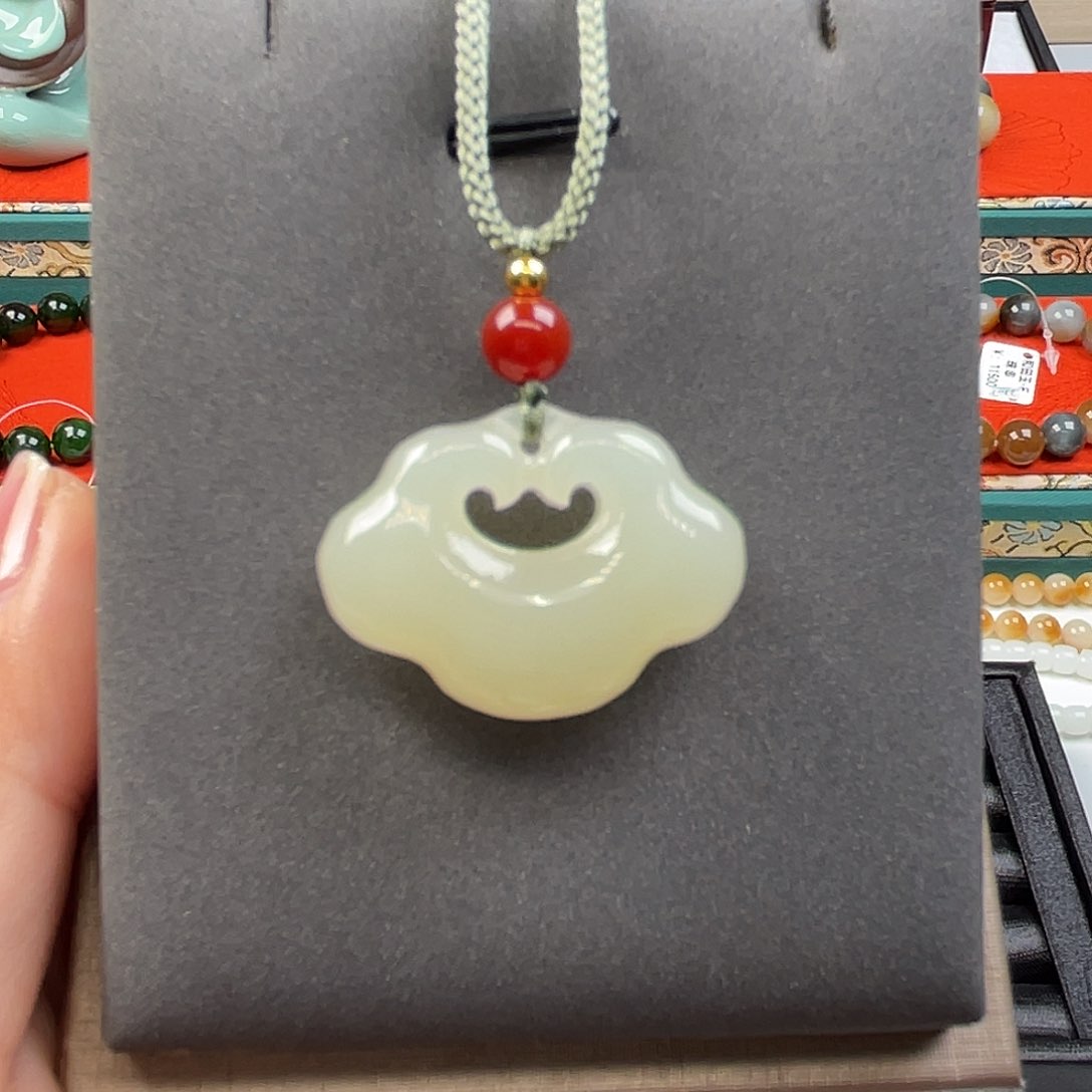 和田玉平安锁未镶嵌