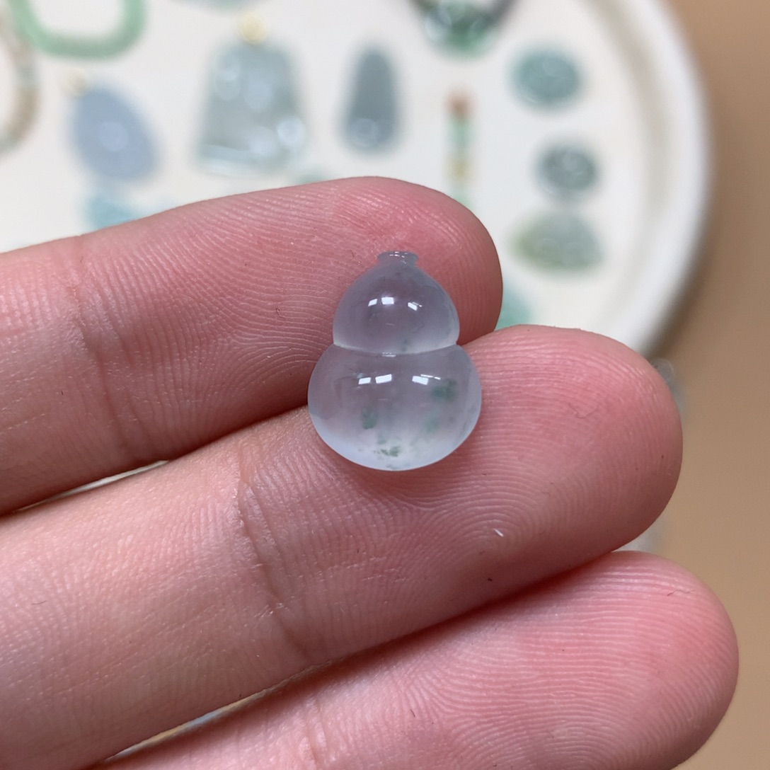 翡翠18K金镶嵌颈饰天然缅甸A货翡翠