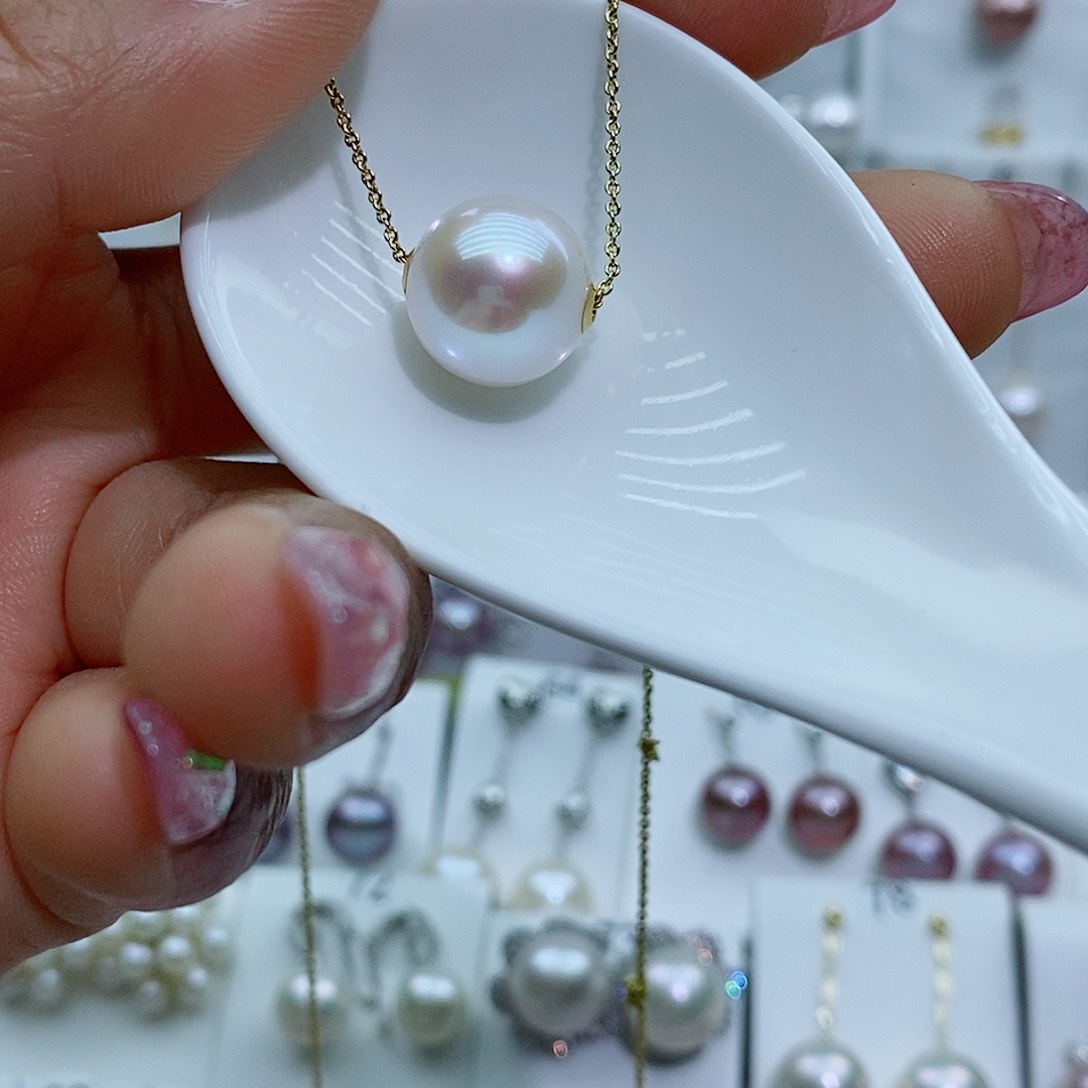 淡水珍珠吊坠(赠链)18K金镶嵌M****贺