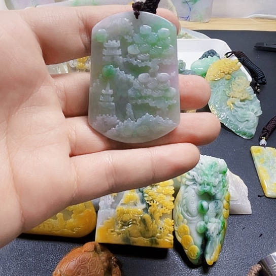 未镶嵌挂件翡翠翡翠