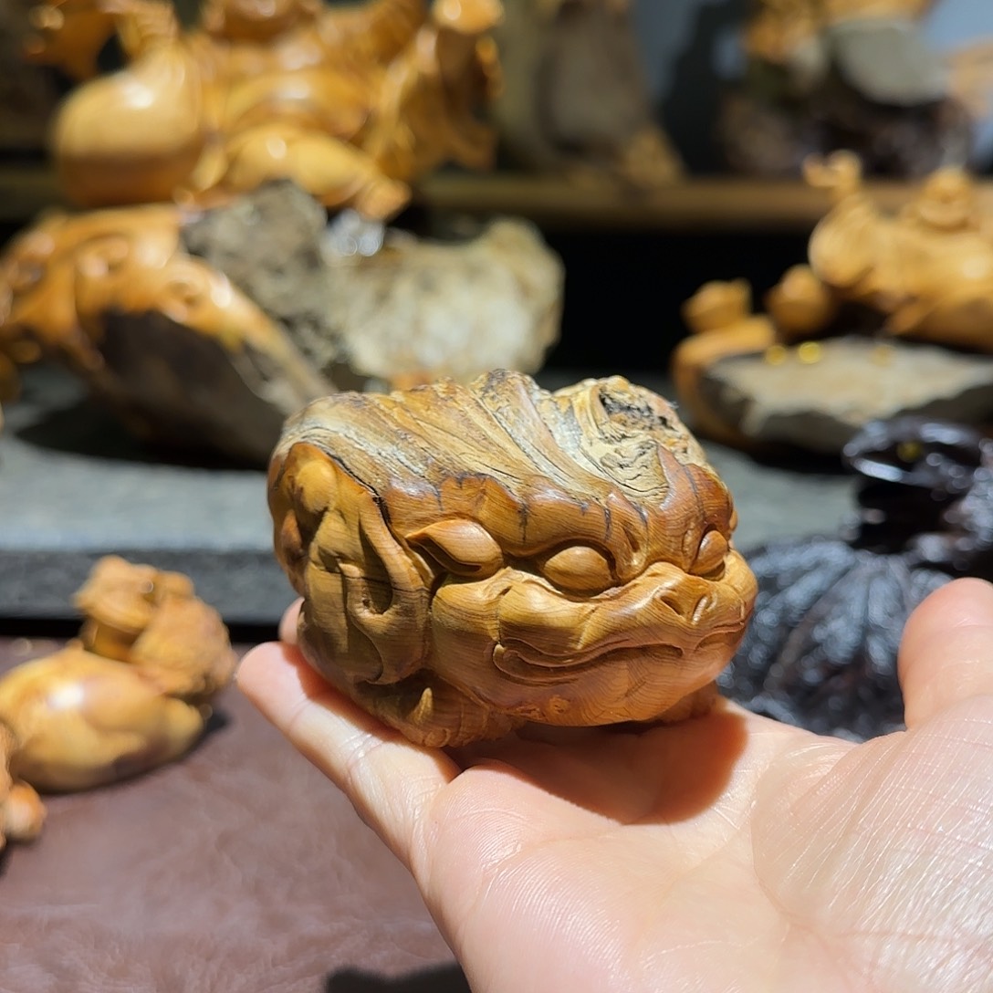 寂***柏木（崖柏）太行集团董事