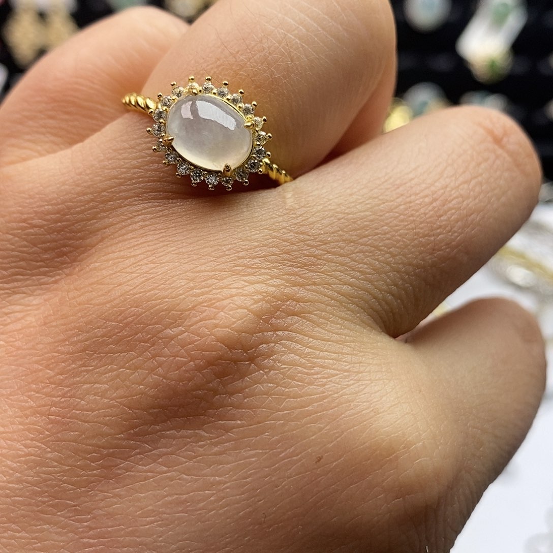 翡翠未镶嵌戒指翡翠