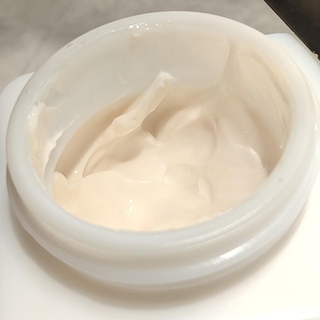 金色赋颜面霜面霜