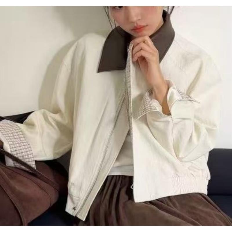 5707号27195#秋冬撞色领设计双口袋休闲外套