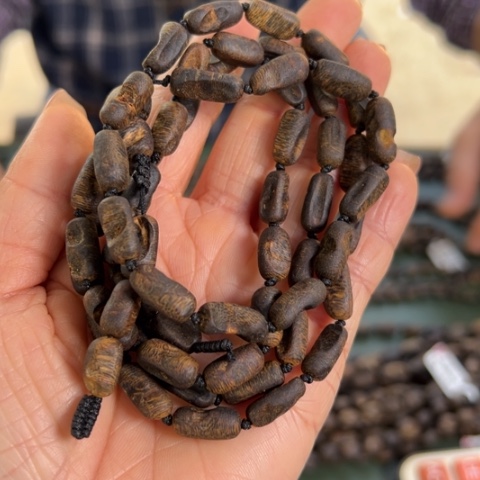 沉香手串白棋虫漏沉水19克卡0.6多样性发1串