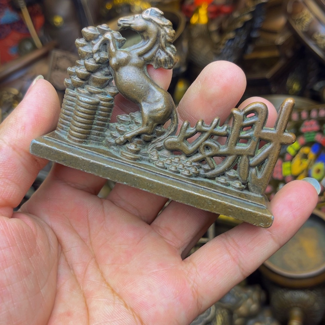 精美铜器，点击下单