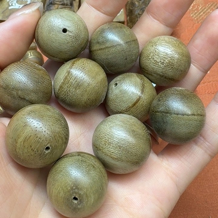 沉香沉香木制品馨安居沉香定制款