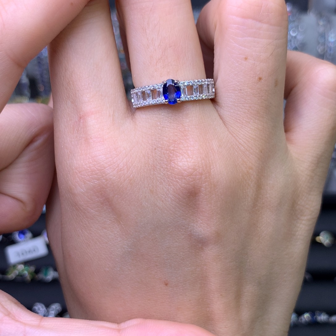 蓝宝石戒指银S925镶嵌